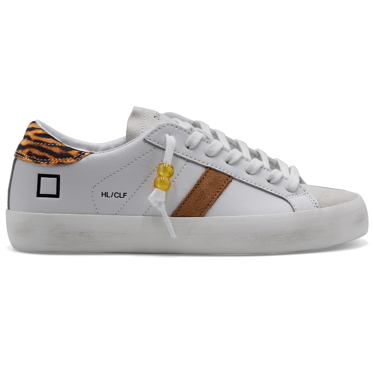 Sneakers D.A.T.E. Donna Hill Low White Leopard Charm Decorativo